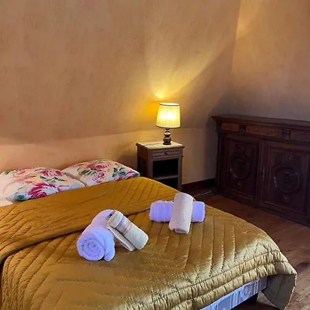 Holiday home Perigourdine Avec Piscine, Nature & Bastides *